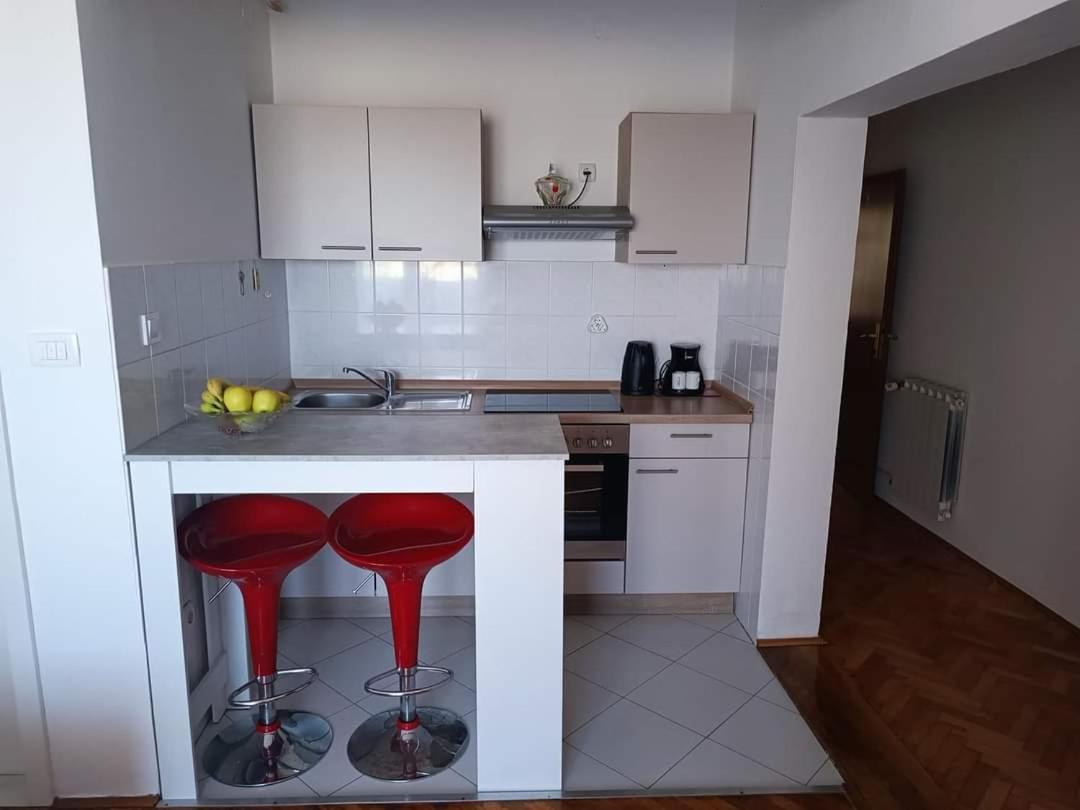 רטינה Studio Apartman Antonia מראה חיצוני תמונה